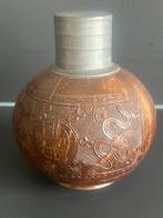 Antieke Japanse Kokosnoot Sake Fles - Gedecoreerd, Ophalen of Verzenden