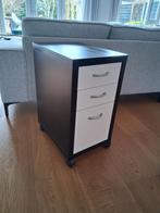 Ladeblok op wielen - Praktisch en mobiel, Minder dan 50 cm, Gebruikt, Ophalen of Verzenden, 3 of 4 laden