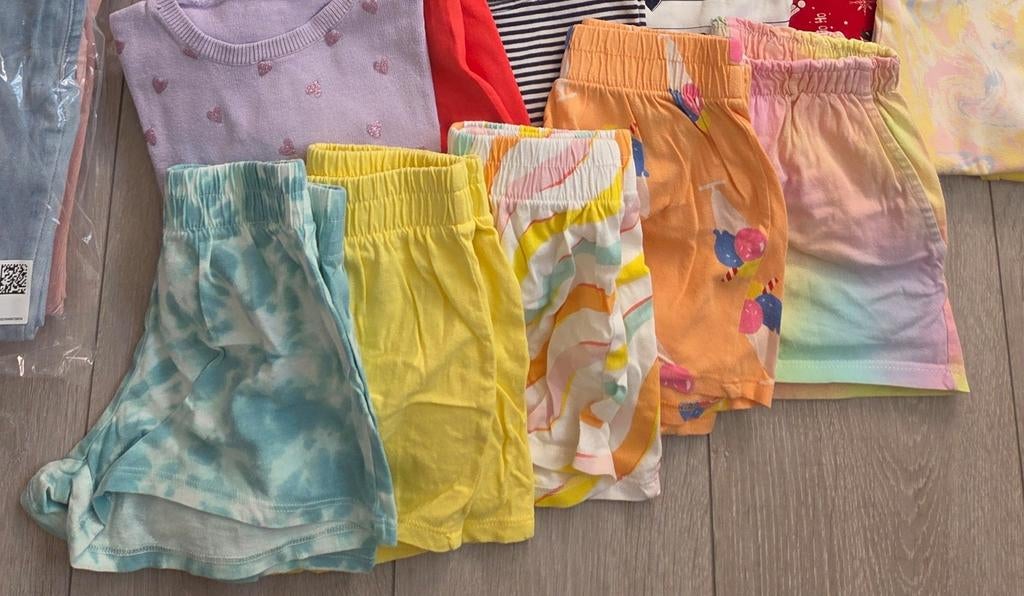 H&M Shorts 110/116, Kinderen en Baby's, Kinderkleding | Maat 110, Ophalen of Verzenden, Meisje, Broek