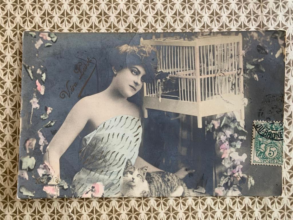 1907 Véra Ledot - Franse actrice - poes, kat, Ophalen of Verzenden, Voor 1920, Gelopen, Sterren en Beroemdheden
