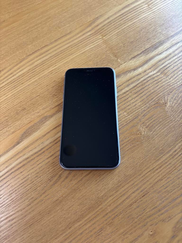 Apple iPhone 11 64GB Paars - gebruikt, Telecommunicatie, Mobiele telefoons | Apple iPhone, Gebruikt, 64 GB, Zonder abonnement