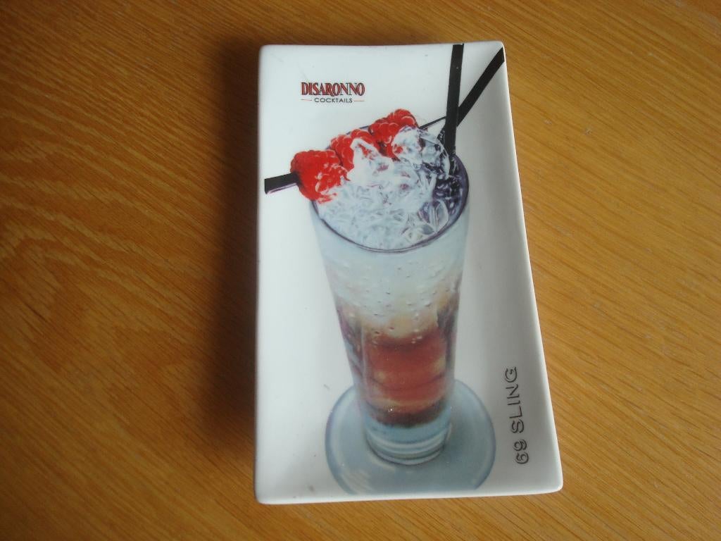 Schaal Cocktails, Huis en Inrichting, Ophalen of Verzenden, Nieuw, Steen/keramiek