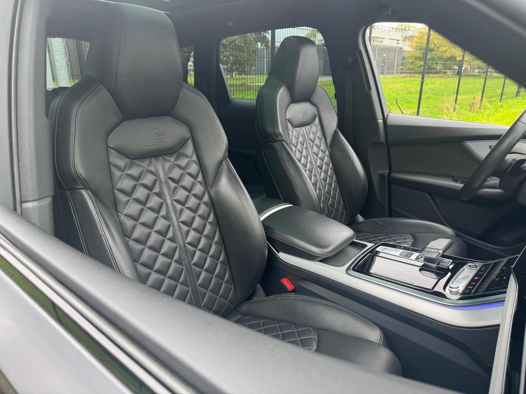 Audi Q7 55 TFSI quattro RS zetels Black Optic Pano Ambient 2, Automaat, Verwarming stoelen achter, Gebruikt, Euro 6