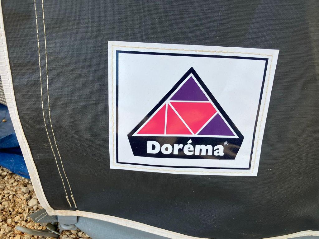 Knaus Country met Voortent van 2023 !!!, Bedrijf, Treinzit, 750 - 1000 kg, Knaus