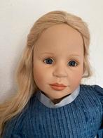 Joke Grobben pop van poselein - Gotz, Ophalen of Verzenden, Zo goed als nieuw, Pop