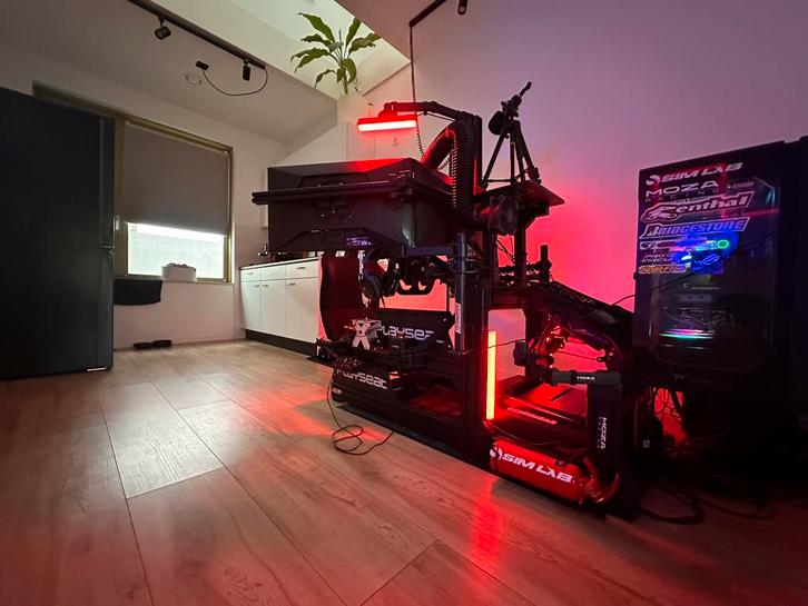 Complete race simulator, Computers en Software, Joysticks, Zo goed als nieuw, Ophalen