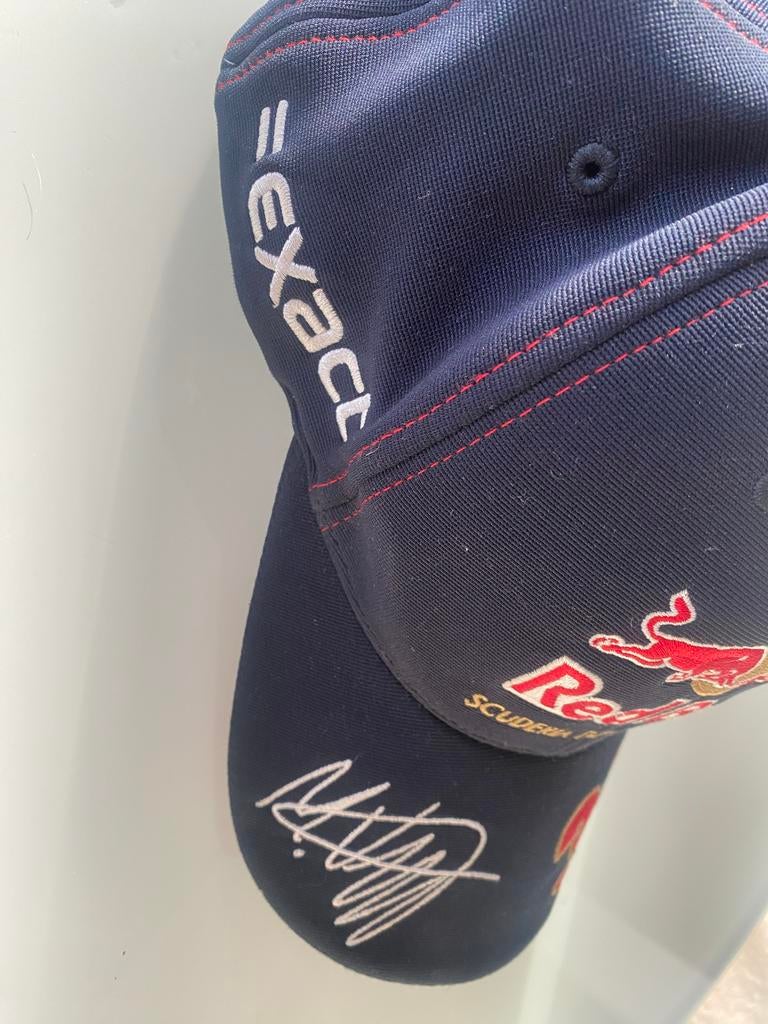 Red Bull Racing Scuderia Toro Rosso Cap Speciale Editie, Ophalen of Verzenden, Zo goed als nieuw, One size fits all, Pet