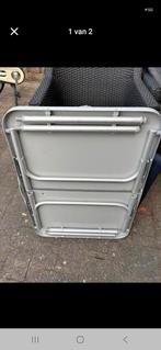 Camping tafeltje, Ophalen, Campingtafel