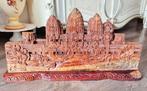 Prachtige houten decoratie, een voorstelling van Angkor Wat., Ophalen