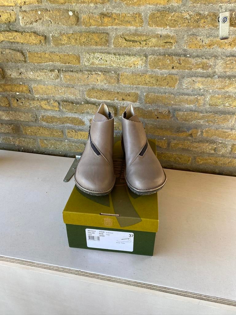 Lointsschoenen taupe mt 37, Ophalen of Verzenden, Nieuw, Overige kleuren