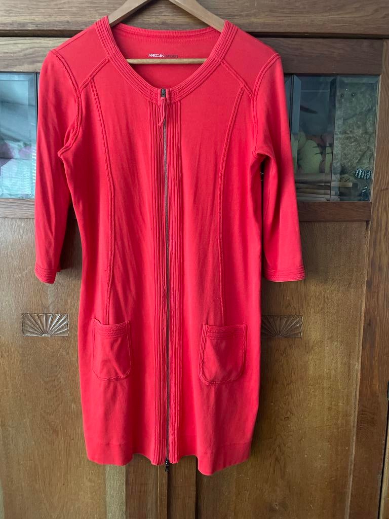 Rood  Marc Cain jurk /vest Maat M, Maat 38/40 (M), Ophalen of Verzenden, Zo goed als nieuw, Boven de knie