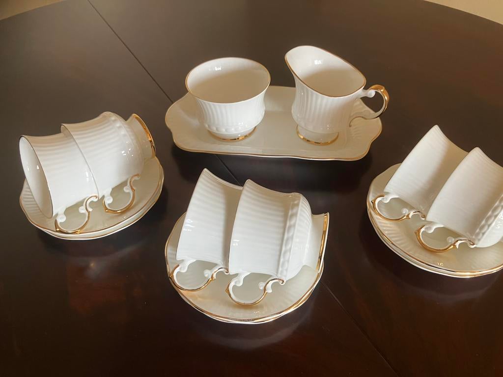 Servies en bierglazen, Ophalen of Verzenden, Overige stijlen