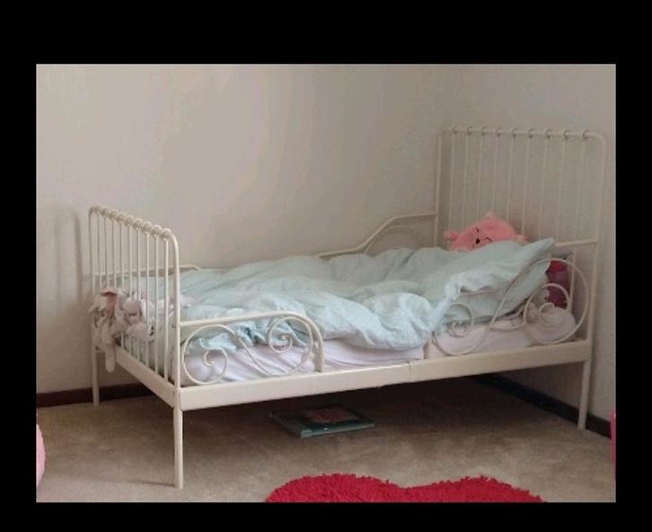 Peuterbed Ikea, Huis en Inrichting, Slaapkamer | Bedden, Gebruikt, Eenpersoons, 80 cm, Overige maten, Metaal, Wit, Verstelbaar