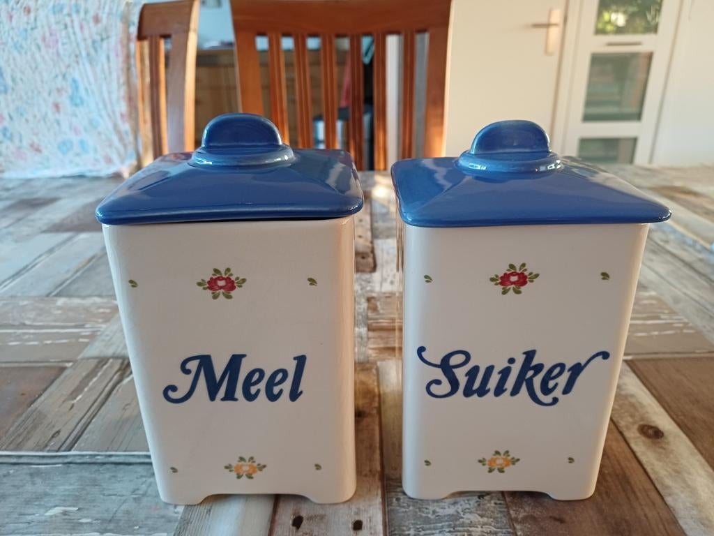 Keramieken bussen van Zeller Fayencerie Germany, Ophalen of Verzenden, Keramiek, Overige stijlen, Overige typen