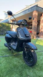 GTS Palermo mat zwart bj 2024, Zo goed als nieuw, Benzine, Ophalen, Overige merken