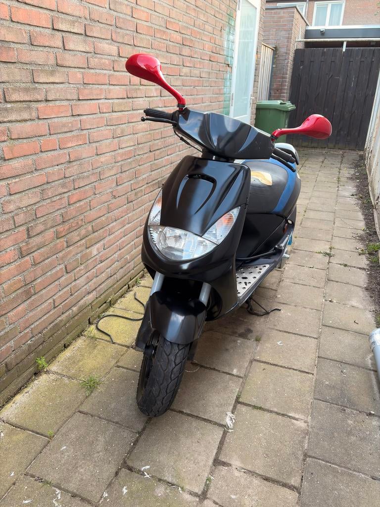 Peugeot Vivacity 2T 70cc - Zwart, Fietsen en Brommers, Scooters | Peugeot, Gebruikt, Vivacity, Maximaal 45 km/u, Tweetakt, Ophalen