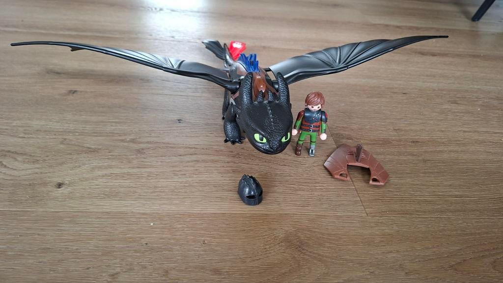 Tandloos en Hikkie van Hoe tem je een draak, Ophalen of Verzenden, Zo goed als nieuw, Jongen of Meisje