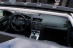 Mercedes-Benz C-klasse 180 CGI BlueE Avantg. PANO / NAVI / C, Auto's, Automaat, Euro 5, Achterwielaandrijving, Gebruikt