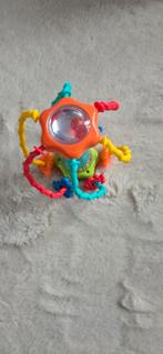 Playgro Bend en Twist Rammelaar, Ophalen