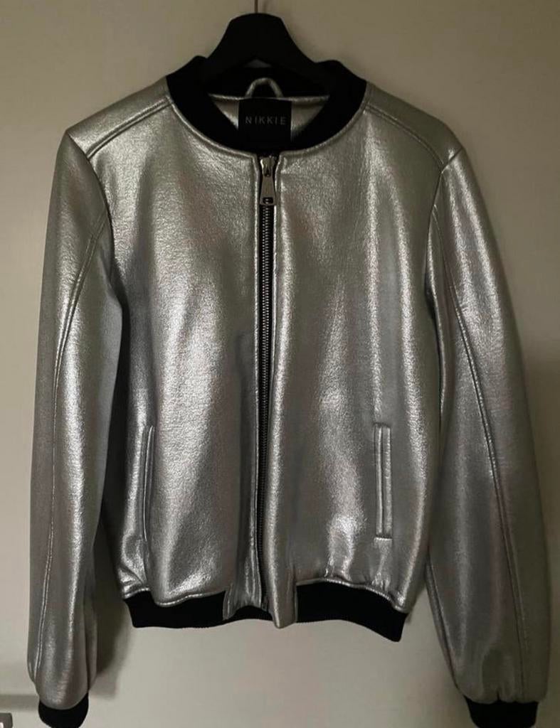 Nik & nik bomber zilver maat 38, Ophalen of Verzenden, Zo goed als nieuw, Maat 38/40 (M), Overige kleuren