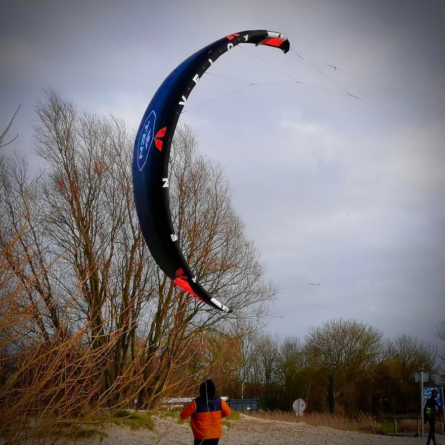 Ten Velox 12 kite gezocht, Geen board, Ophalen of Verzenden, Zo goed als nieuw