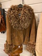 Dolce&Gabbana zacht suede jasje, Kleding | Dames, Jasjes, Kostuums en Pakken, Ophalen of Verzenden, Zo goed als nieuw, Maat 38/40 (M)