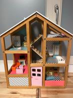 HEMA Poppenhuis met complete interieur accessoires, Ophalen, Zo goed als nieuw, Poppenhuis