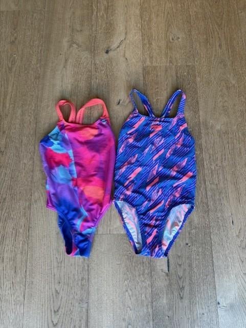 Speedo badpak (2x) maat 128, Badpak, Maat 128, Zo goed als nieuw, Verzenden