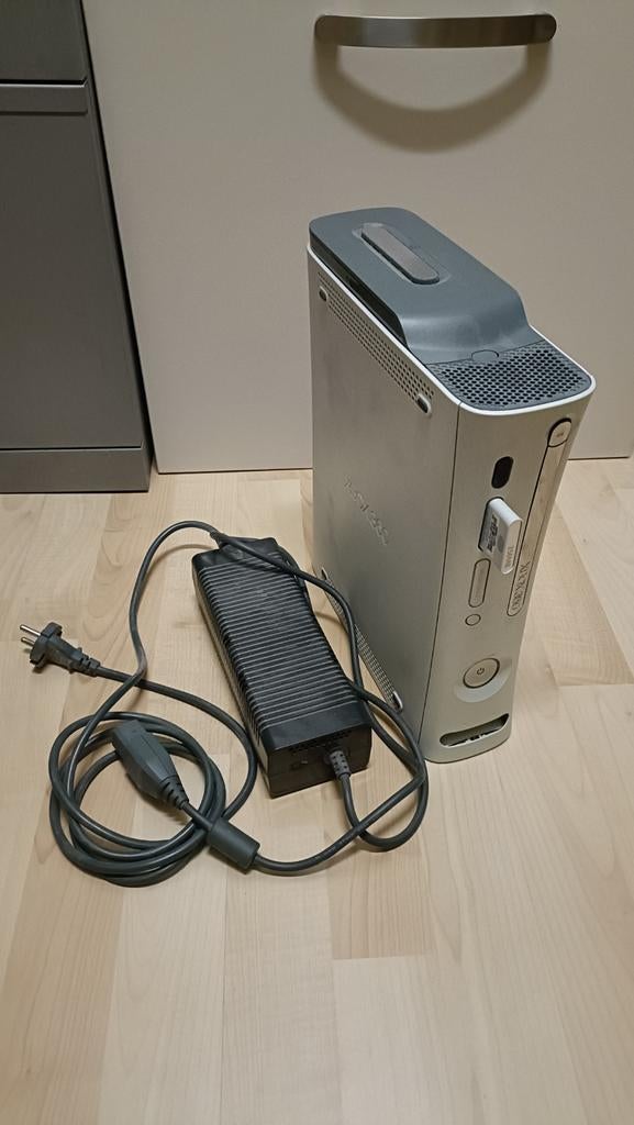 Xbox 360 Pro/Premium met 60GB HDD, Gebruikt, 360 Pro of Premium, Ophalen of Verzenden, Zonder controller