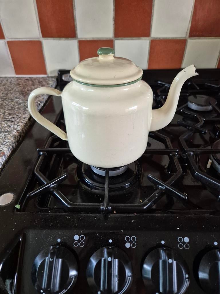 Vintage Crème/Groene Theepot/Fluitketel, Gebruikt, Ophalen of Verzenden, Metaal, Overige merken