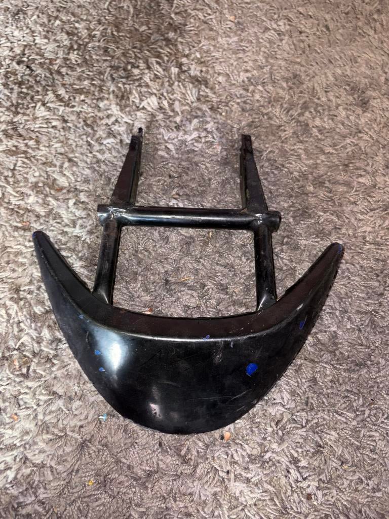 Spoiler Peugeot Vivacity, Fietsen en Brommers, Brommeronderdelen | Scooters, Zo goed als nieuw, Peugeot, Ophalen