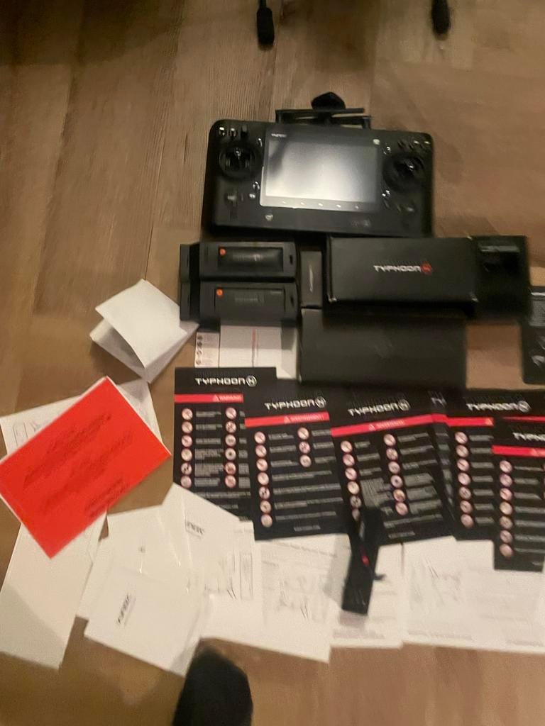 Complete Yuneec Typhoon H pro obsical avoidrone set, Ophalen, Yuneec, 15 tot 30 minuten, Zo goed als nieuw