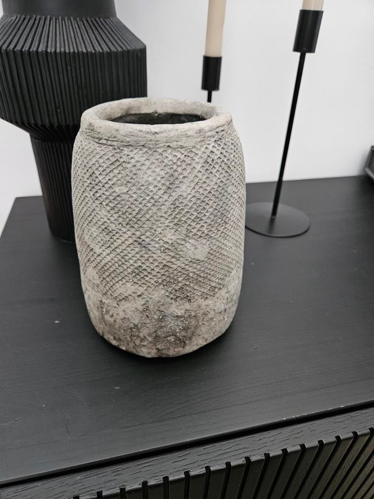 PTMD pot / vaas - Decoratieve pot met structuur, Huis en Inrichting, Woonaccessoires | Vazen, Ophalen, Steen, Overige kleuren