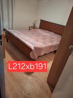 Te koop bed en 2 nachtkastje  en tafel, Ophalen of Verzenden, Tweepersoons, Hout, Overige maten