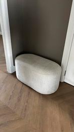 Teddy Poef - Comfortabele en Stijlvolle Voetenbank, Zo goed als nieuw, Stof, Ovaal, 50 tot 75 cm