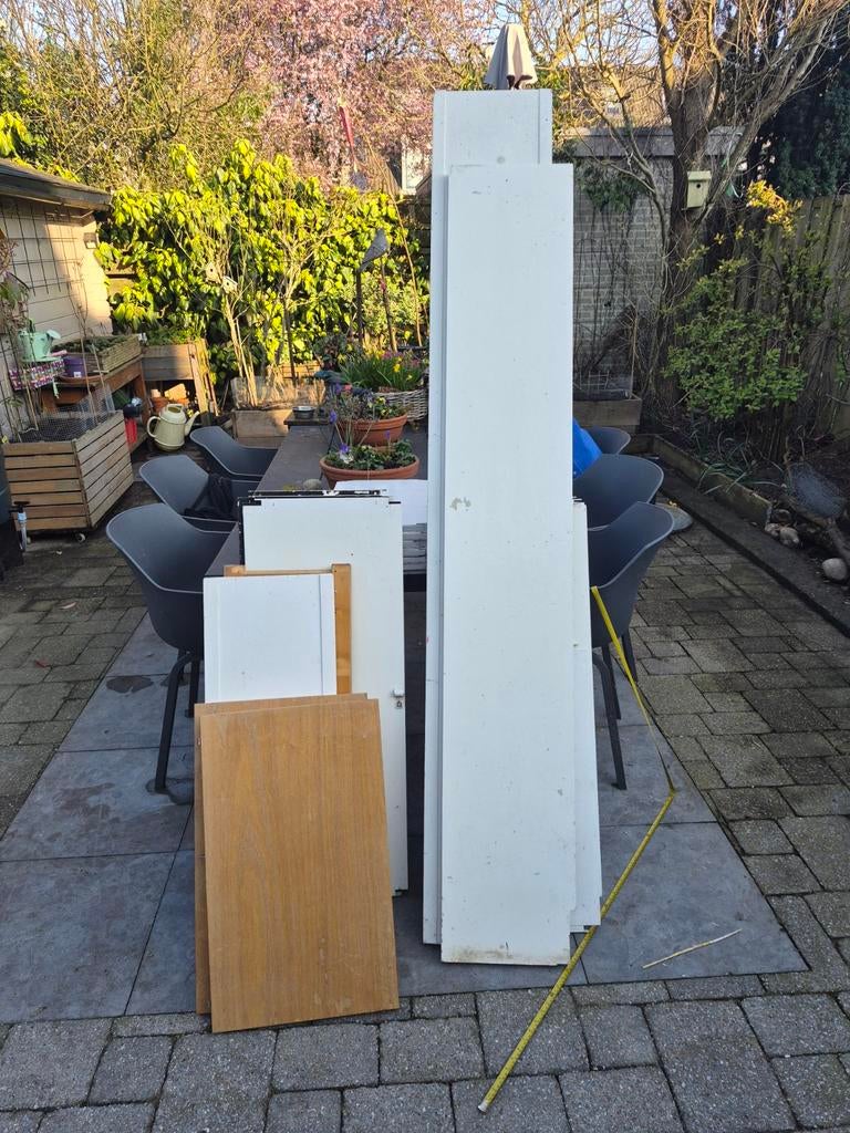 Lundia planken, staanders en deurtjes, Ophalen