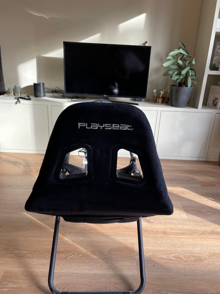 Playseat Challenge + Thrustmaster T300, Ophalen, Gebruikt, 1 speler, Racen en Vliegen