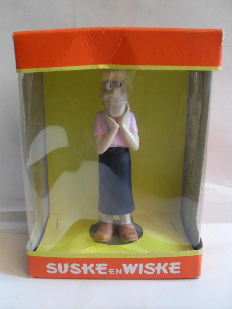Suske en Wiske Beeldje Tante Sidonia, Verzamelen, Ophalen of Verzenden, Suske en Wiske, Zo goed als nieuw, Beeldje of Figuurtje
