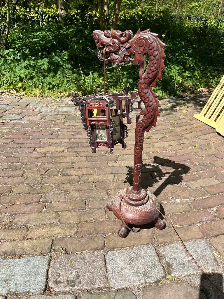 Antieke Indonesische  Draak Vloerlamp met Lantaarn, Ophalen of Verzenden