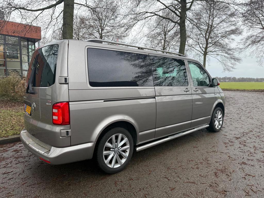 Volkswagen Transporter 2.0 TDI L2H1 DC Highline, Auto's, Bestelauto's, Gebruikt, Euro 6, 4 cilinders, Origineel Nederlands