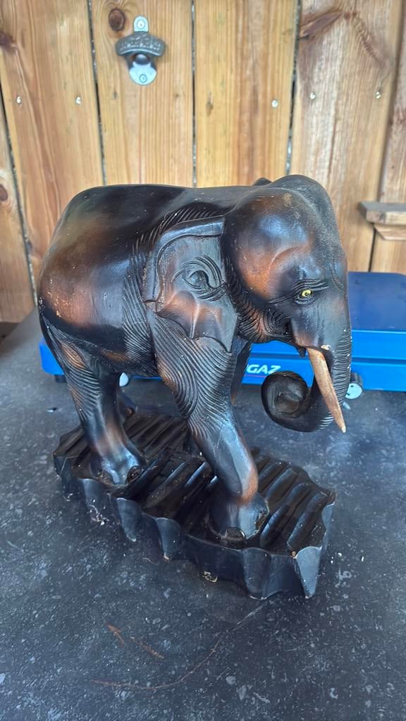 Oude uit hout gesneden olifant, Ophalen of Verzenden