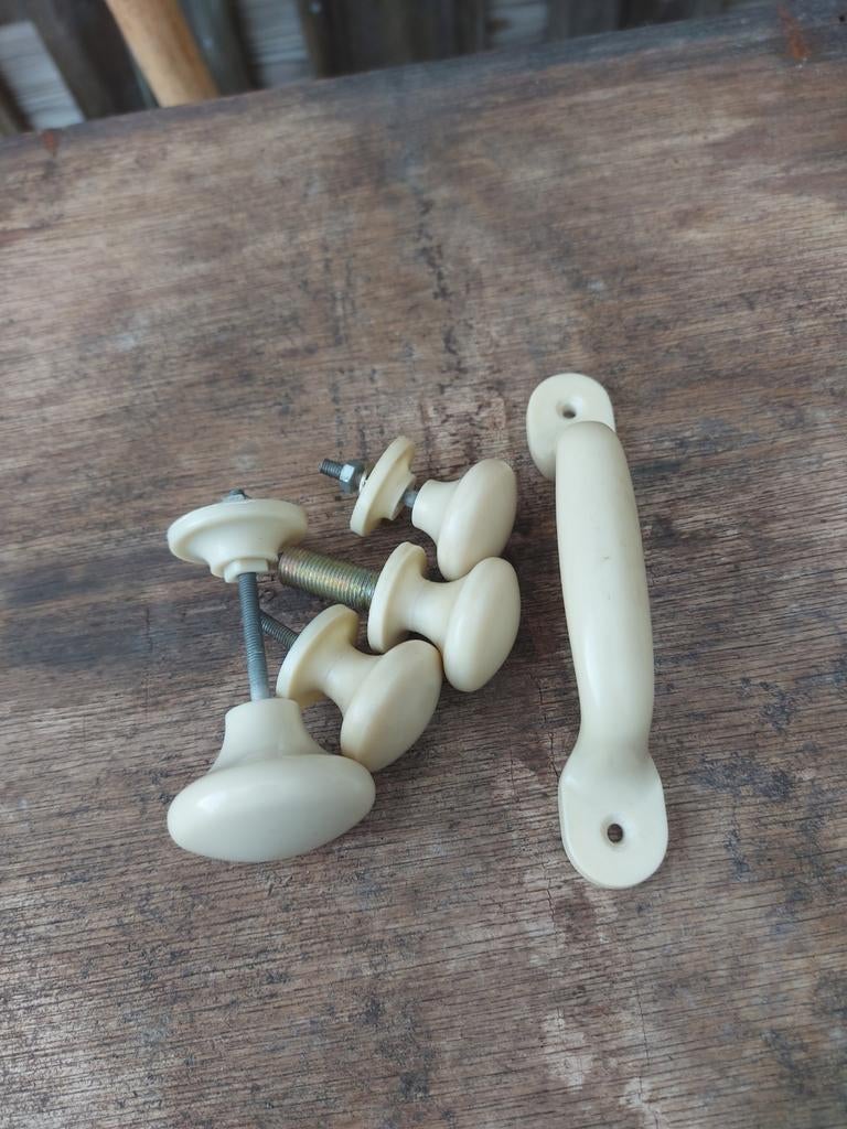 Philite (bakeliet) hendel en knoppen, Antiek en Kunst, Ophalen of Verzenden