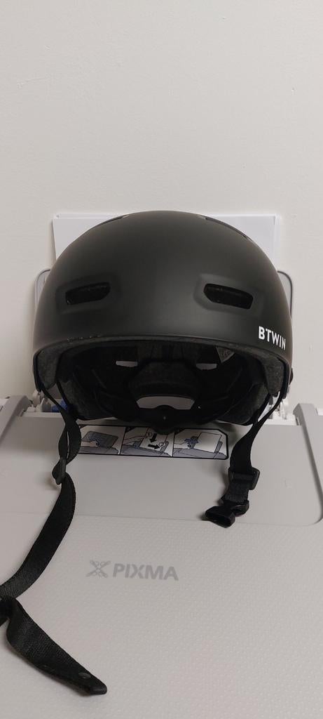 Btwin kinder fietshelm maat S, Fietsen en Brommers, Fietsaccessoires | Fietshelmen, Ophalen