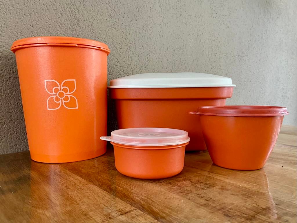 Retro tupperware oranje sterdeksel voorraaddoos, Huis en Inrichting, Tupperware, Oranje, Ophalen of Verzenden, Zo goed als nieuw
