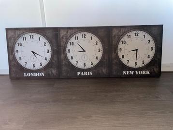 Wereldklok Canvas 40 x 120 cm 3 klokken NY London Paris beschikbaar voor biedingen
