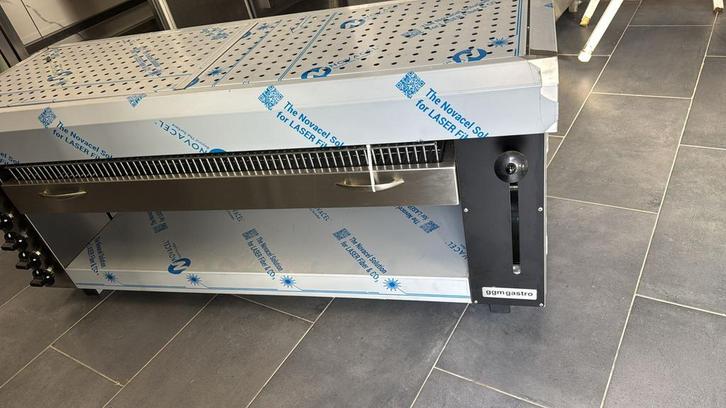 Nieuwe lava grill - nooit gebruikt!, Zakelijke goederen, Horeca | Keukenapparatuur, Fornuis, Frituur en Grillen, Nieuw in verpakking