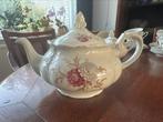 Theepot met bloemen Mosa Maastricht, Antiek en Kunst, Ophalen of Verzenden