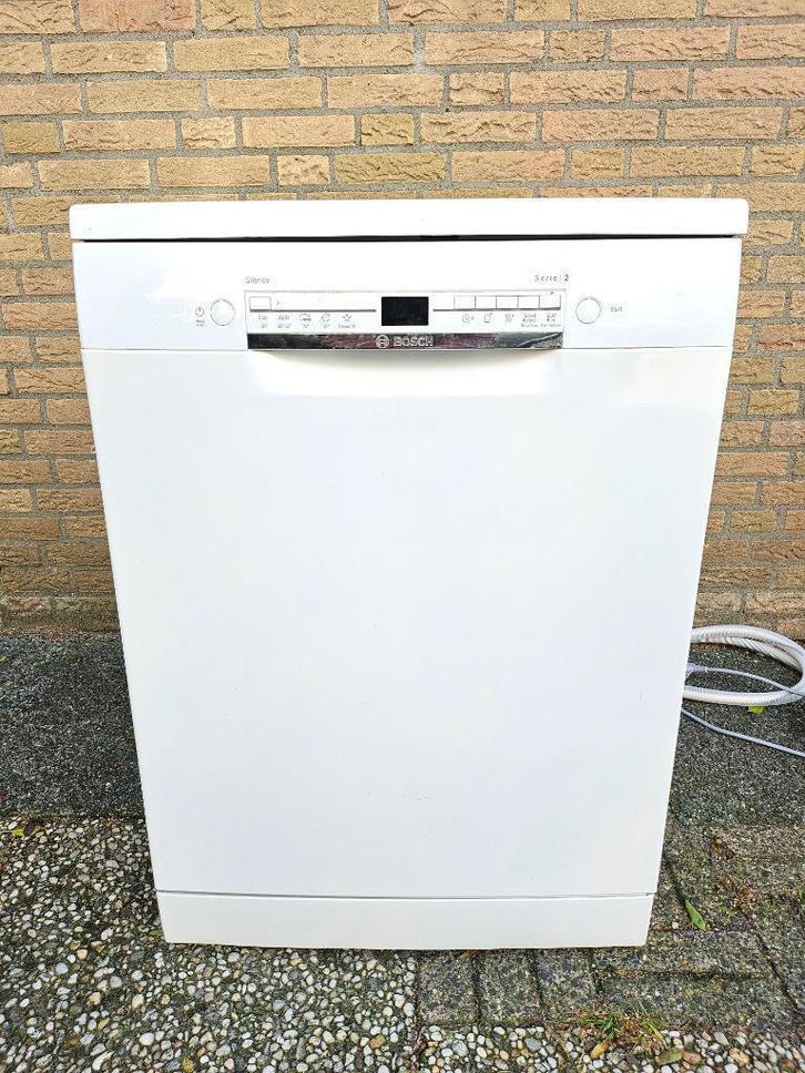 Bosch Vaatwassser Serie 2 (SMS2ITW33E), Witgoed en Apparatuur, Vaatwasmachines, Zo goed als nieuw, Vrijstaand, Minder dan 85 cm