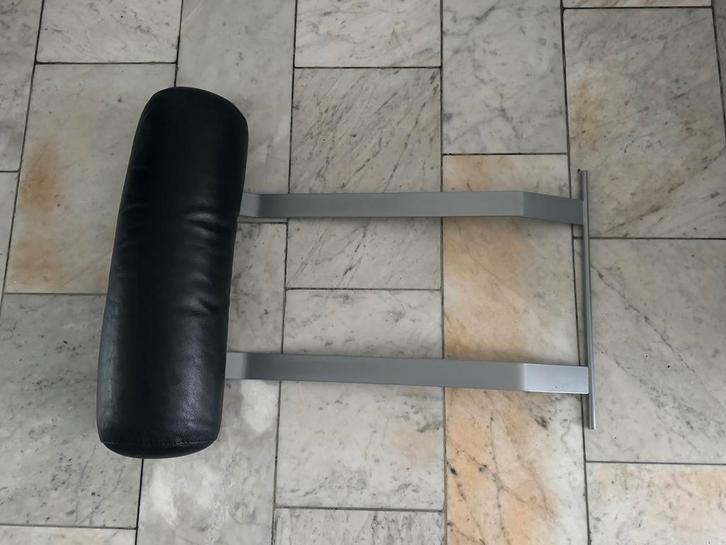 Leolux Antonia Hoofdsteunen 2 stuks- Zwart Leer., Huis en Inrichting, Banken | Bankstellen, Zo goed als nieuw, 75 tot 100 cm, Leer