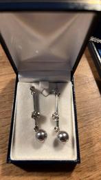 Nieuw setje oorhangers Art de France met kristal, Met kristal, Overige materialen, Hangers, Verzenden